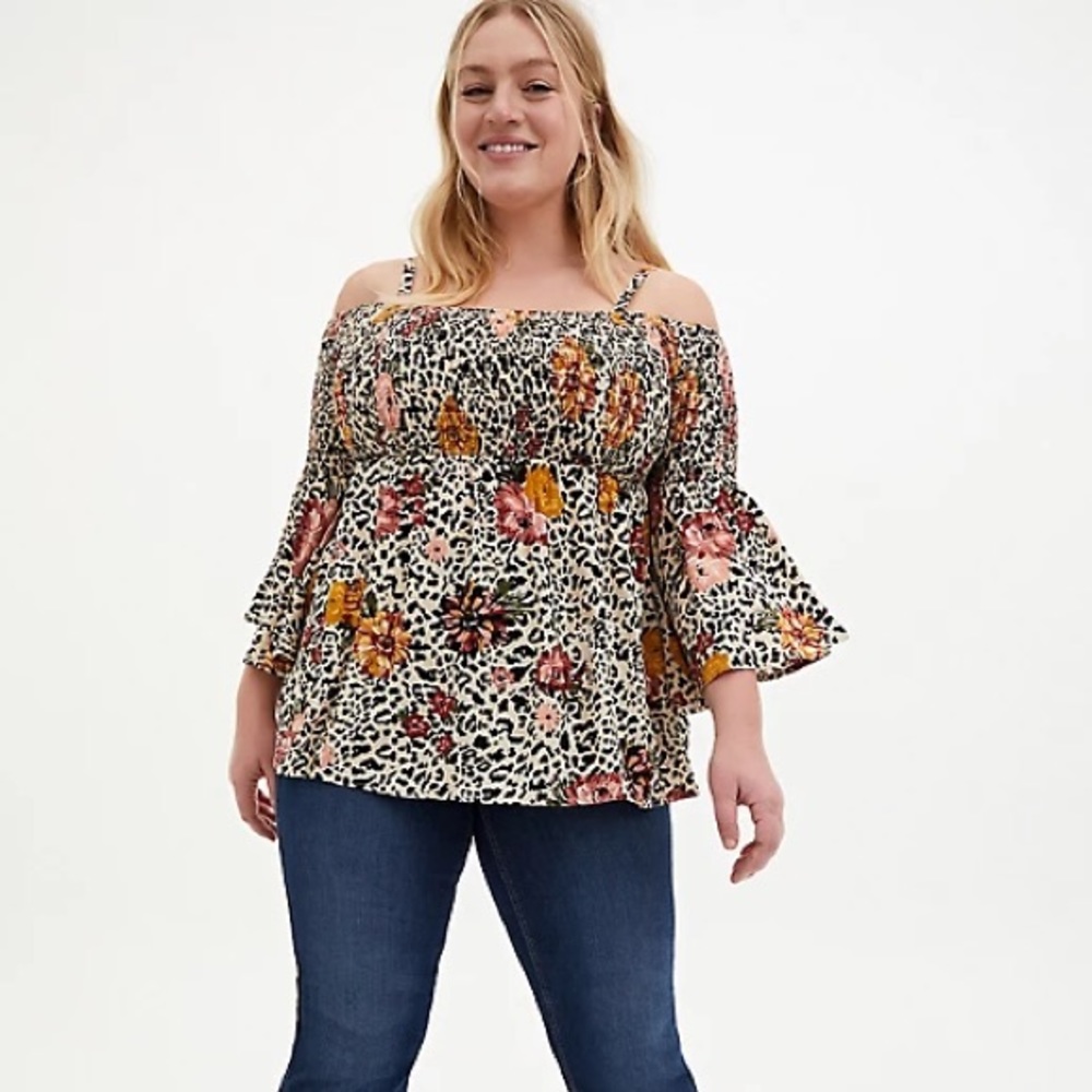 BNWT TORRID LEOPARD COLD SHOULDER BABYDOLL